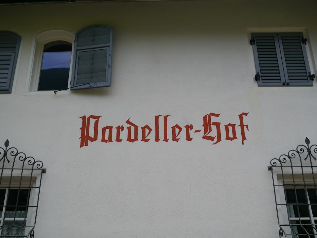 Weingut Pardellerhof Villa Marlengo Dış mekan fotoğraf