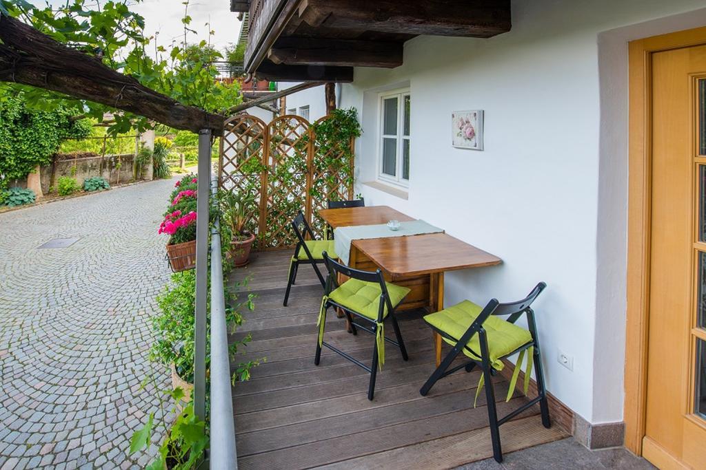 Weingut Pardellerhof Villa Marlengo Dış mekan fotoğraf